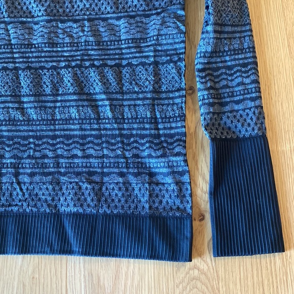 Lululemon Rest Less Pullover - Picture 9 of 10